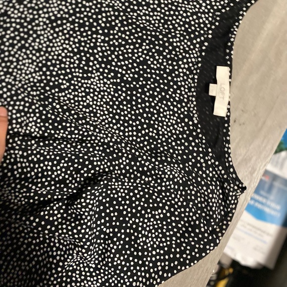 LOFT Dotted Mixed Media Twist Hem Top - Picture 11 of 14